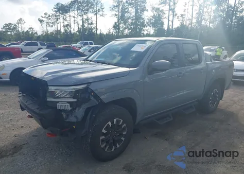 2023 Nissan Frontier Pro-4X 4X4 z USA, uszkodzony, nr VIN 1N6ED1EK5PN629466